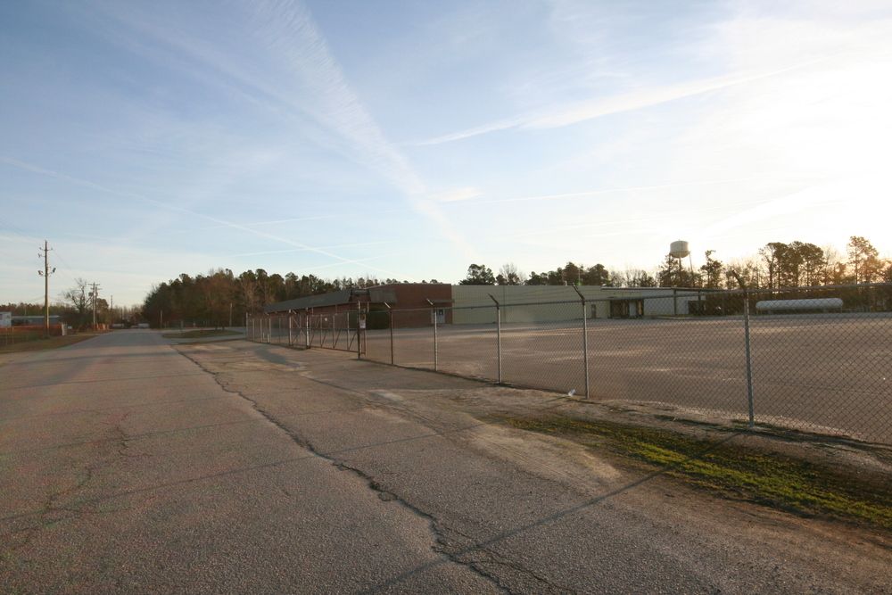 Williston Industrial Building: 70 State Street, Williston, SC 29853